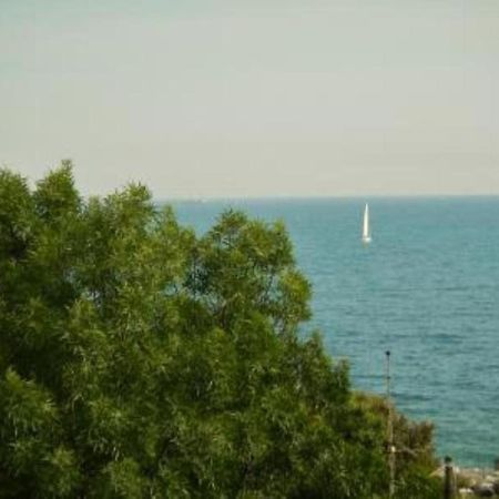הוילה קסטיליאונצ'לו Ghianda Marina Vista Mare Stupenda E 100 Mt Dalla Spiaggia, Accanto Pineta מראה חיצוני תמונה